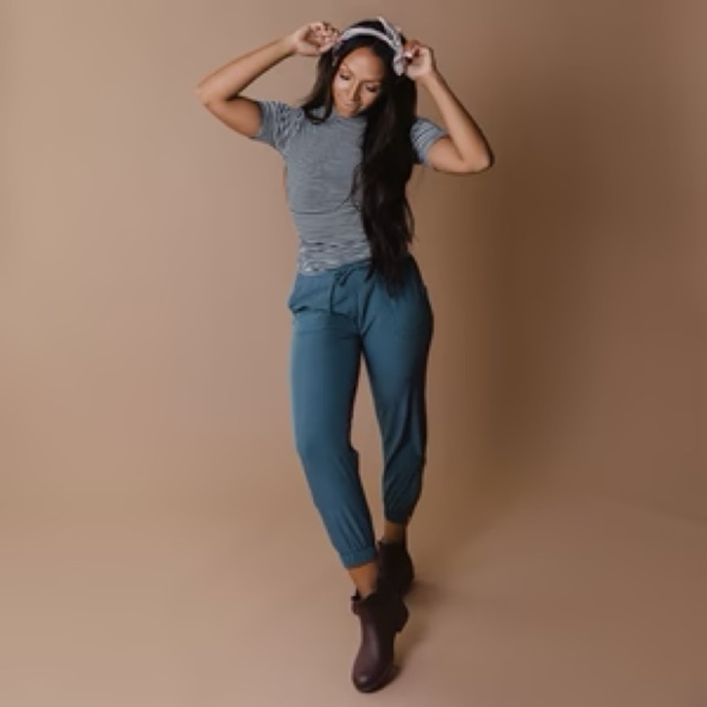 Albion “Jetsetters” - Dark Blue Chambray - image 5